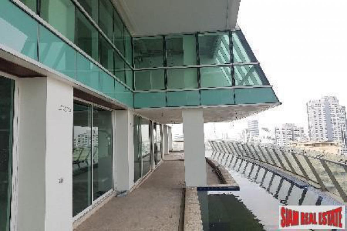 Picture of Duplex For Sale in Bangkok, Bangkok, Thailand