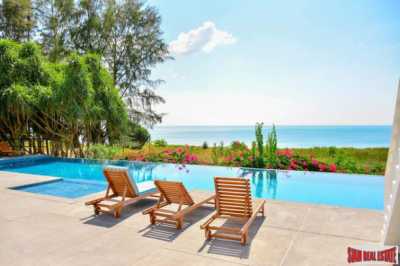 Villa For Sale in Phuket, Thailand