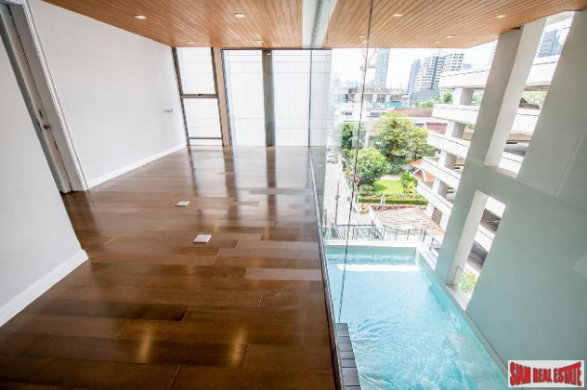 Picture of Villa For Sale in Bangkok, Bangkok, Thailand
