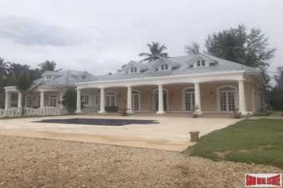 Villa For Sale in Mueang Phang Nga, Thailand