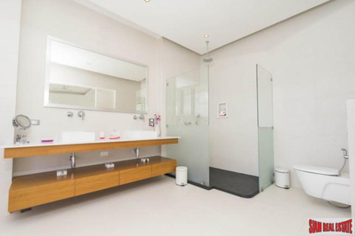 Picture of Villa For Sale in Surat Thani, Surat Thani, Thailand