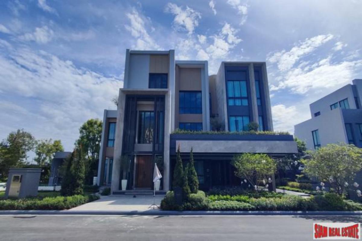 Picture of Home For Sale in Bangkok, Bangkok, Thailand