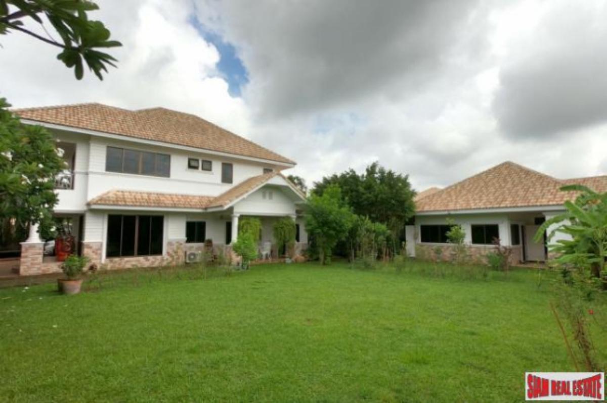 Picture of Villa For Sale in Chiang Mai, Chiang Mai, Thailand