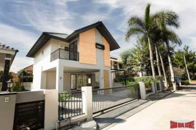 Villa For Sale in Chiang Mai, Thailand