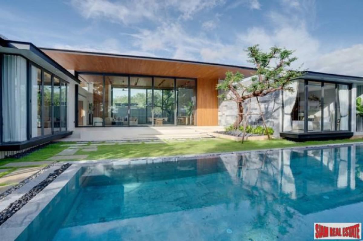 Picture of Villa For Sale in Phuket, Phuket, Thailand