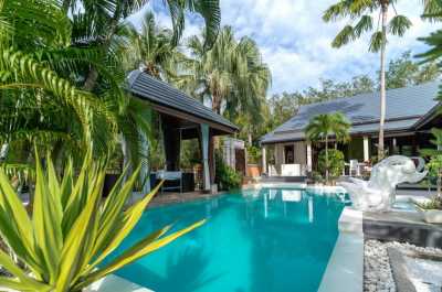 Villa For Sale in Phuket, Thailand