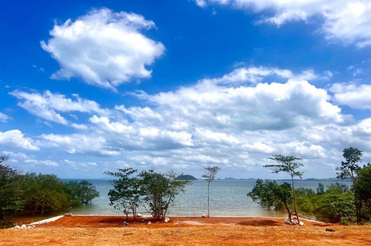 Picture of Residential Land For Sale in Krabi, Krabi, Thailand