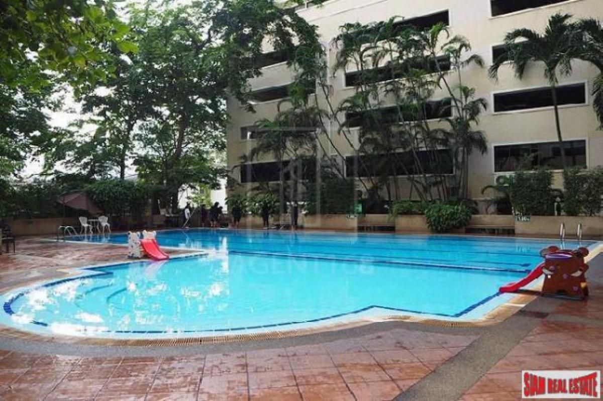 Picture of Home For Sale in Bangkok, Bangkok, Thailand
