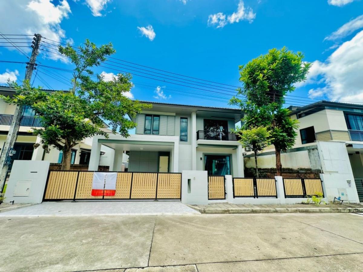 Picture of Home For Sale in Phuket, Phuket, Thailand