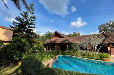 Villa For Sale in 