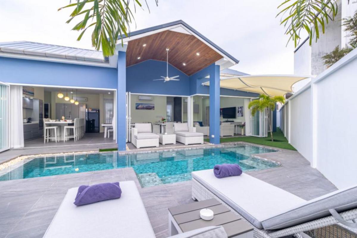 Picture of Villa For Sale in Phuket, Phuket, Thailand