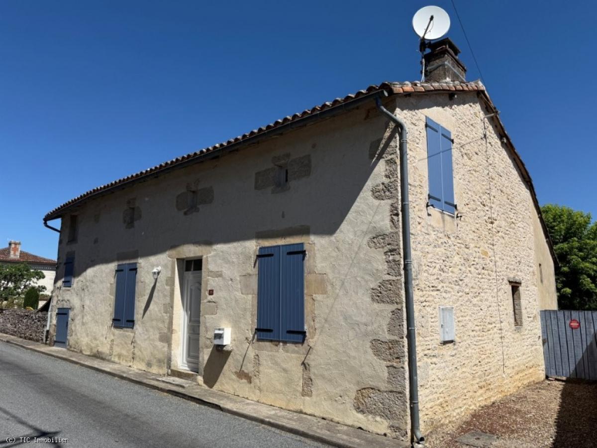 Picture of Home For Sale in Nanteuil En Vallee, Poitou Charentes, France