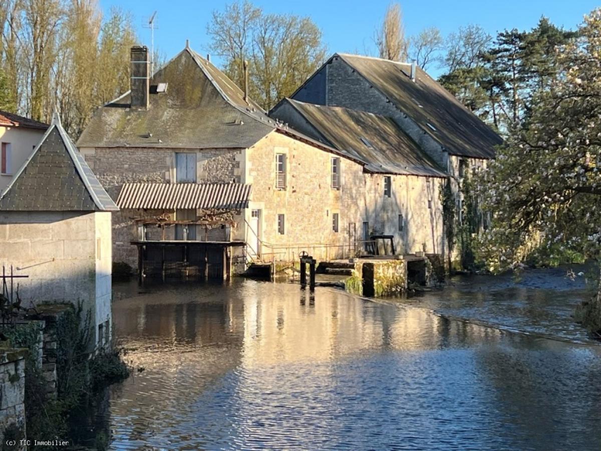 Picture of Home For Sale in Verteuil Sur Charente, Poitou Charentes, France