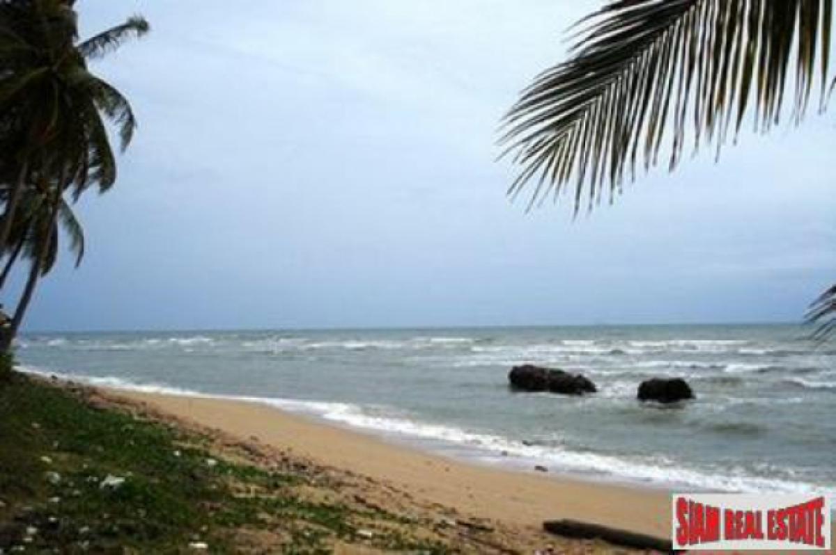 Picture of Residential Land For Sale in Koh Lanta, Krabi, Thailand
