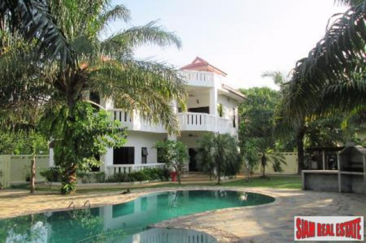 Picture of Apartment For Sale in Koh Lanta, Krabi, Thailand