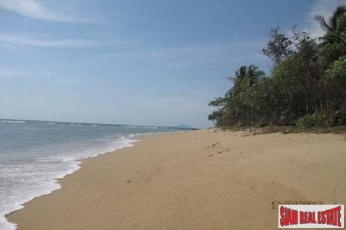 Picture of Residential Land For Sale in Koh Lanta, Krabi, Thailand