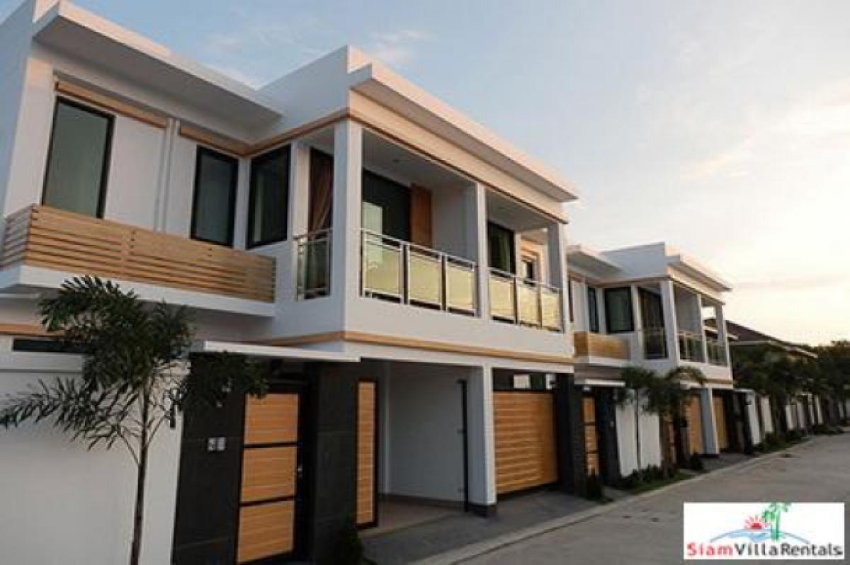 Picture of Duplex For Sale in Chon Buri, Chon Buri, Thailand