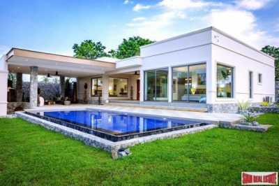 Villa For Sale in Chon Buri, Thailand