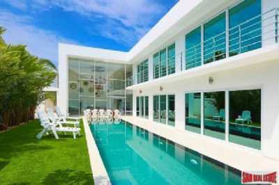 Villa For Sale in Chon Buri, Thailand