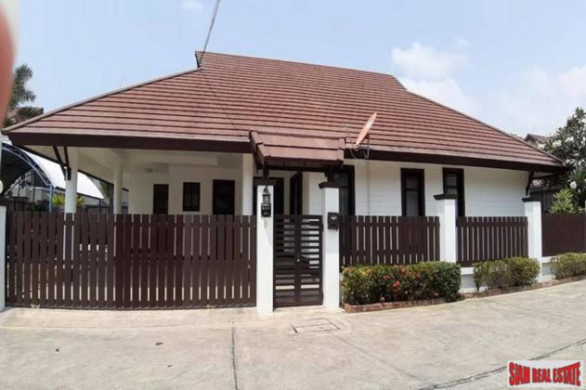 Picture of Villa For Sale in Chon Buri, Chon Buri, Thailand