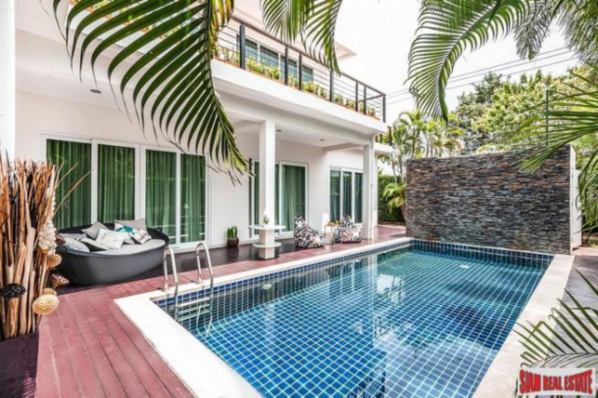 Picture of Villa For Sale in Chon Buri, Chon Buri, Thailand
