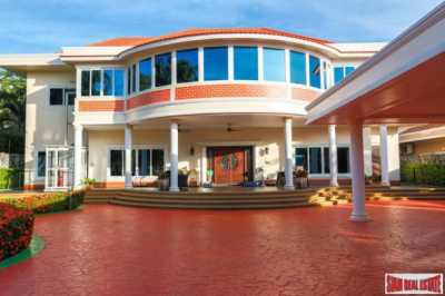 Bungalow For Sale in Chon Buri, Thailand