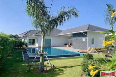 Villa For Sale in Chon Buri, Thailand