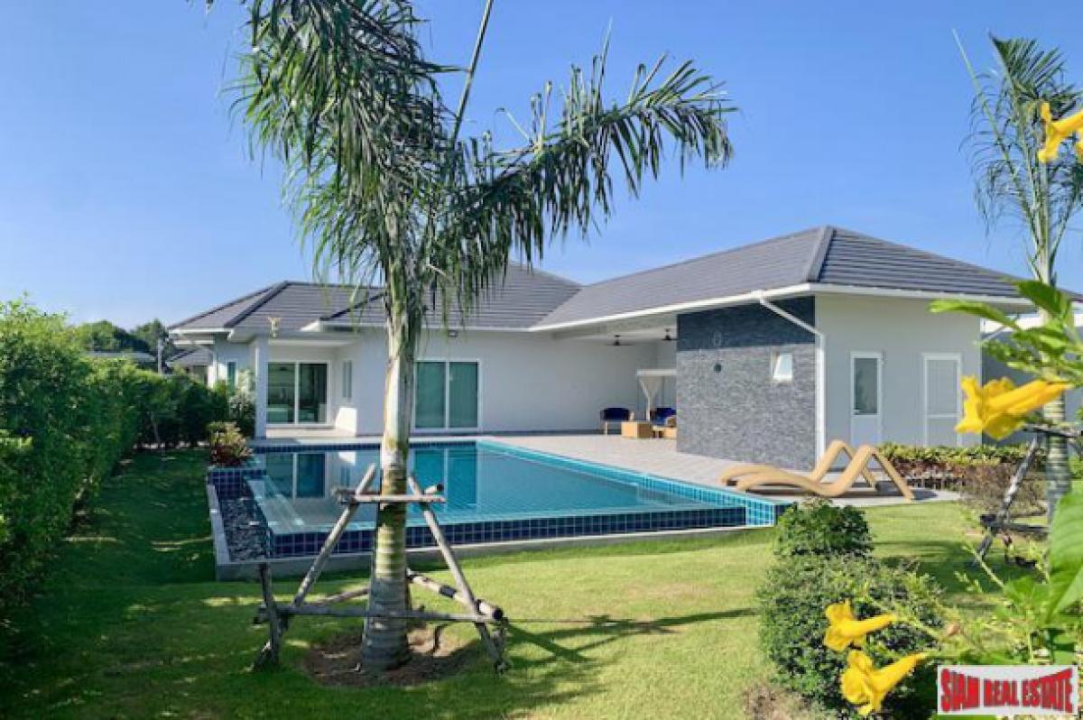 Picture of Villa For Sale in Chon Buri, Chon Buri, Thailand