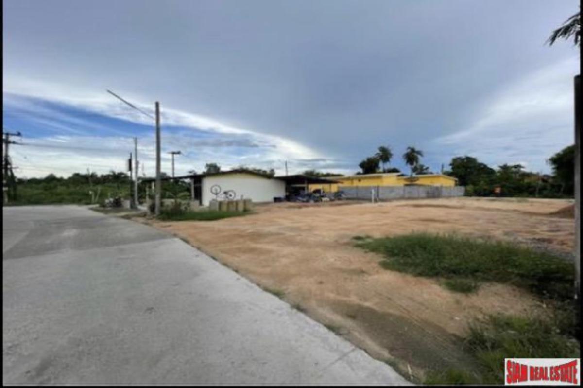 Picture of Residential Land For Sale in Chon Buri, Chon Buri, Thailand