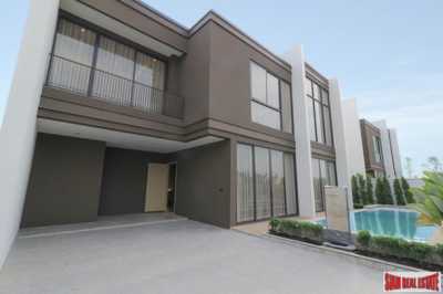 Villa For Sale in Chon Buri, Thailand