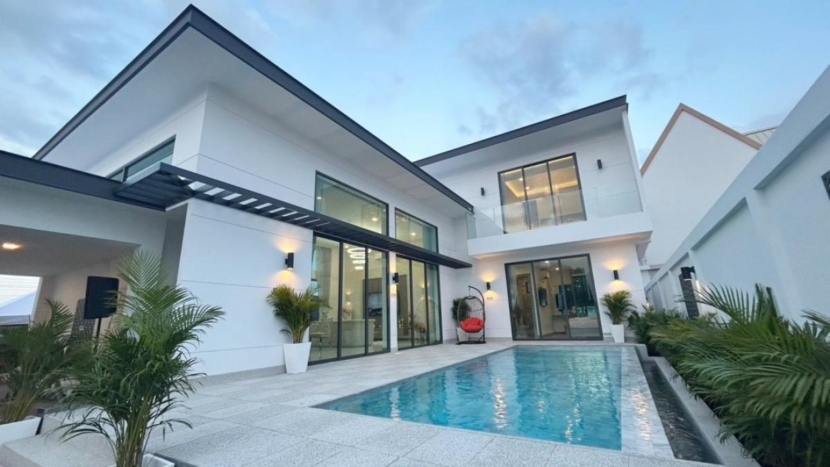 Picture of Villa For Sale in Chon Buri, Chon Buri, Thailand