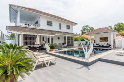 Home For Sale in Prachuabkirikhan, Thailand