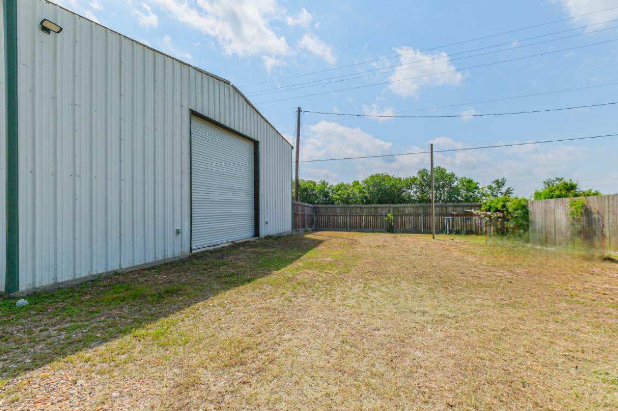 Picture of Other Commercial For Sale in Louise, Texas, United States