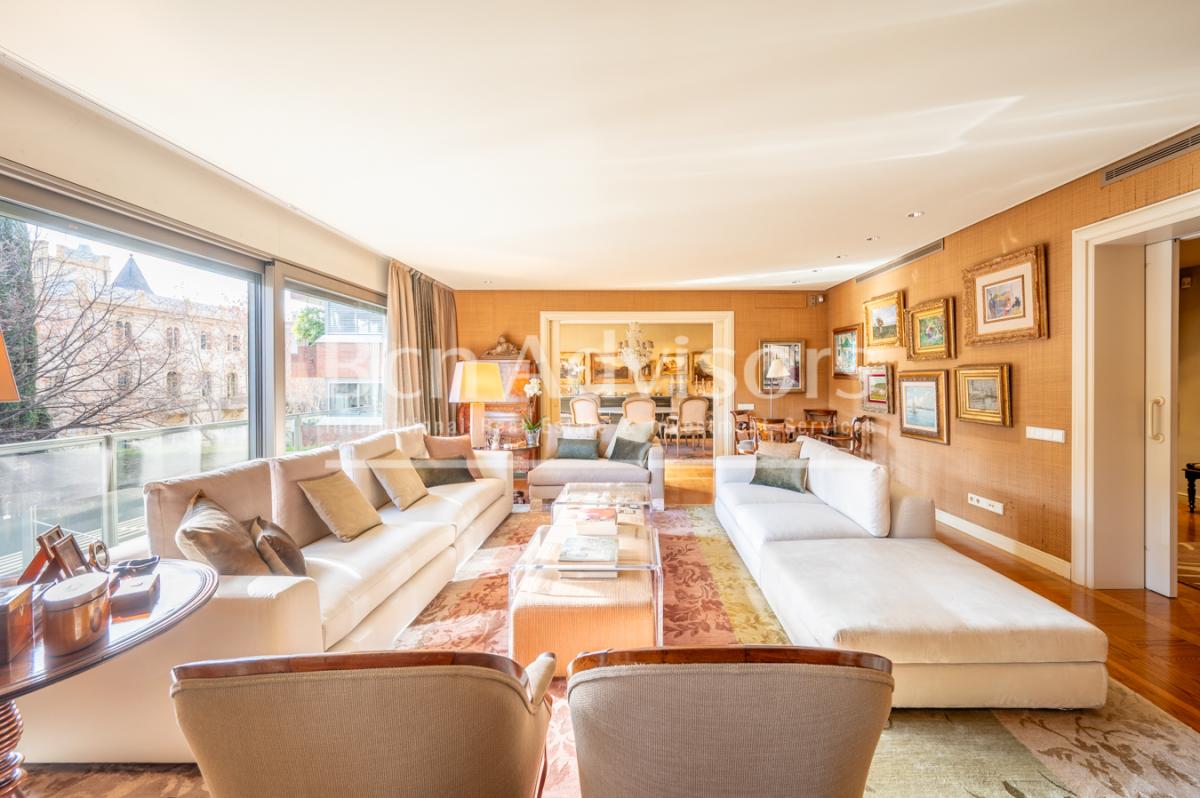 Picture of Apartment For Sale in Barcelona, Barcelona, Spain