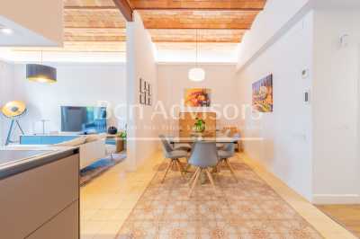 Apartment For Sale in Barcelona, Spain