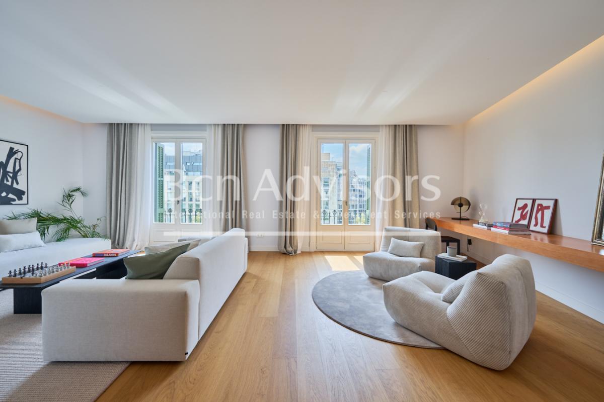 Picture of Home For Sale in Barcelona, Barcelona, Spain