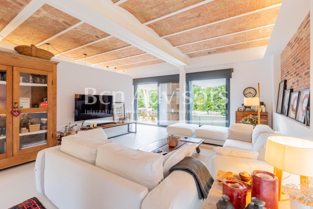 Picture of Home For Sale in Barcelona, Barcelona, Spain