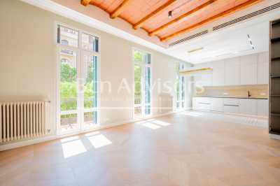 Apartment For Sale in Barcelona, Spain