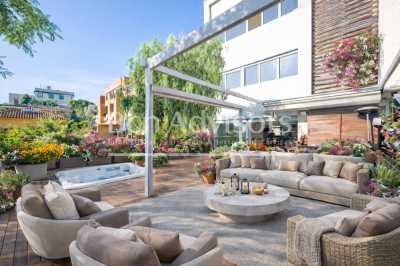 Home For Sale in Barcelona, Spain