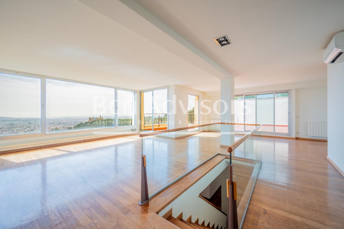 Picture of Home For Sale in Barcelona, Barcelona, Spain