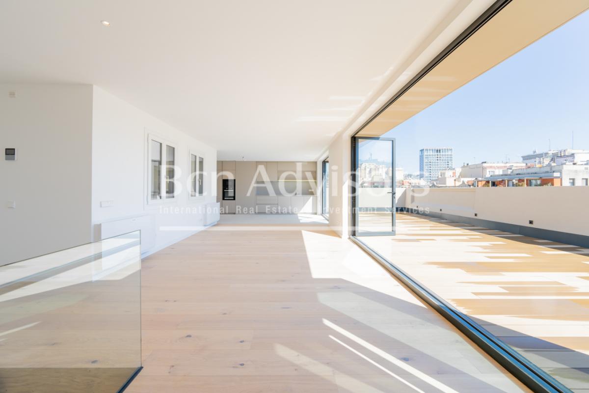 Picture of Home For Sale in Barcelona, Barcelona, Spain