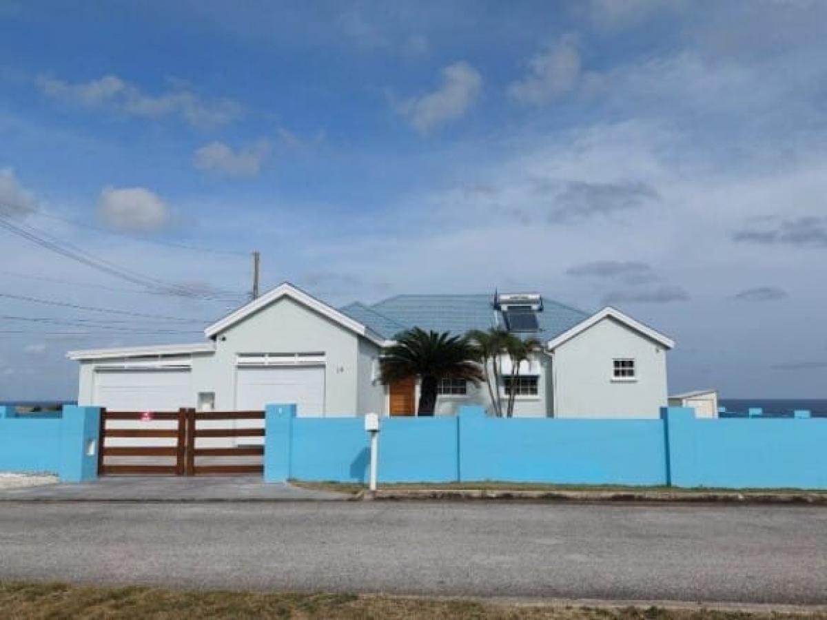 Picture of Home For Sale in Bridgetown, Saint Michael, Barbados