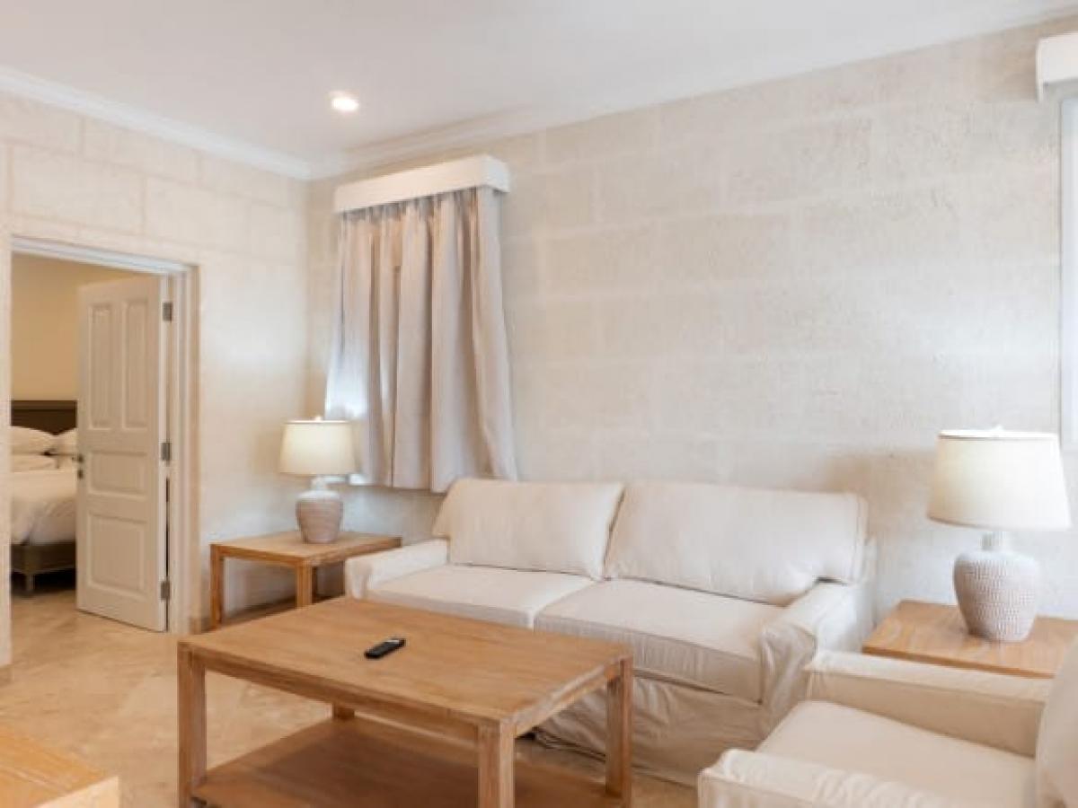 Picture of Home For Sale in Bridgetown, Saint Michael, Barbados