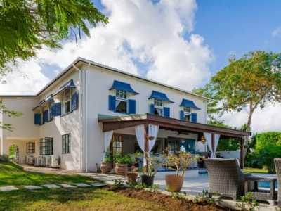 Villa For Sale in 