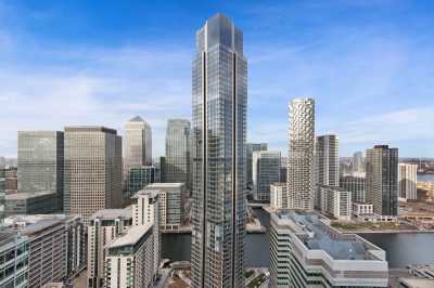 Apartment For Sale in Canary Wharf, United Kingdom