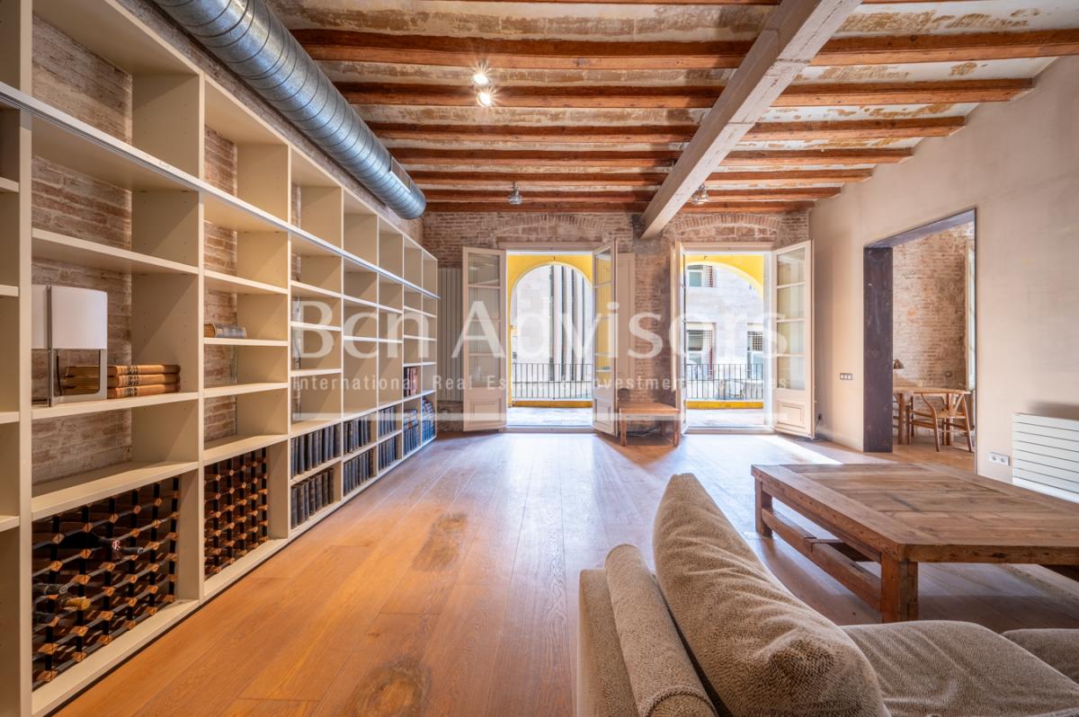 Picture of Apartment For Sale in Barcelona, Barcelona, Spain