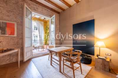 Apartment For Sale in Barcelona, Spain
