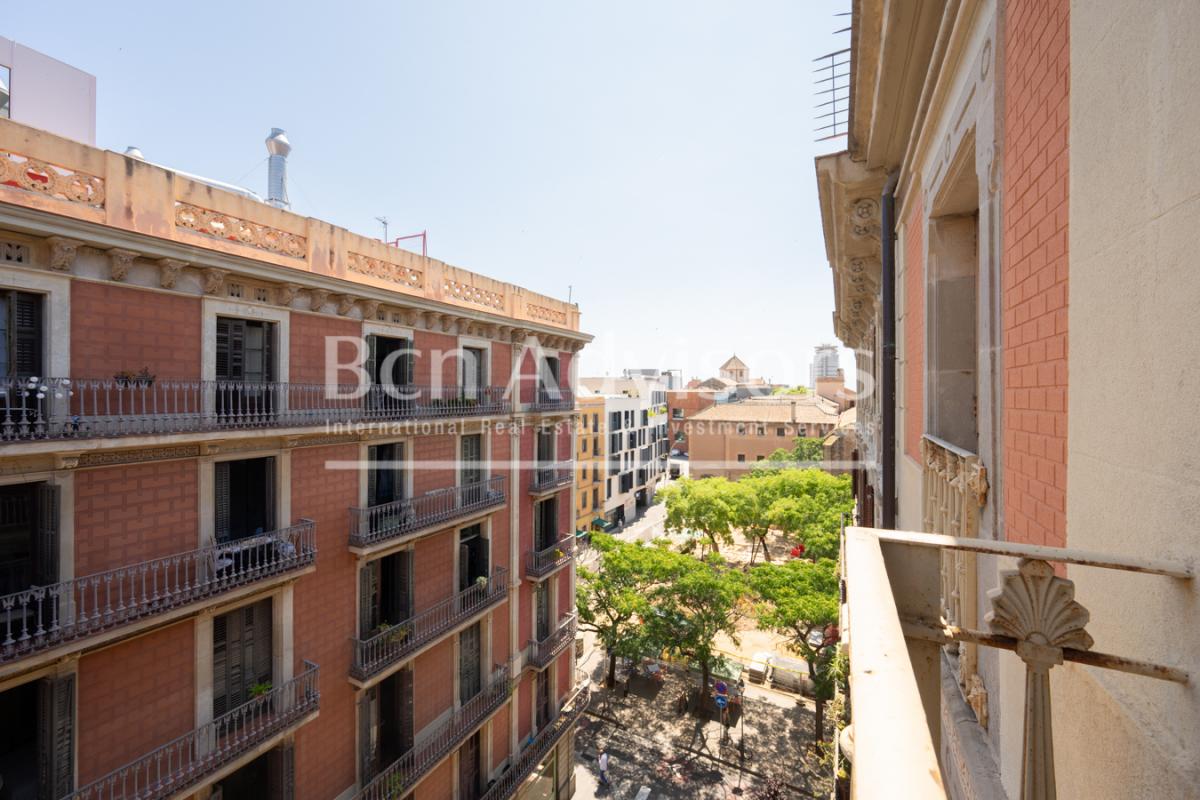 Picture of Apartment For Sale in Barcelona, Barcelona, Spain