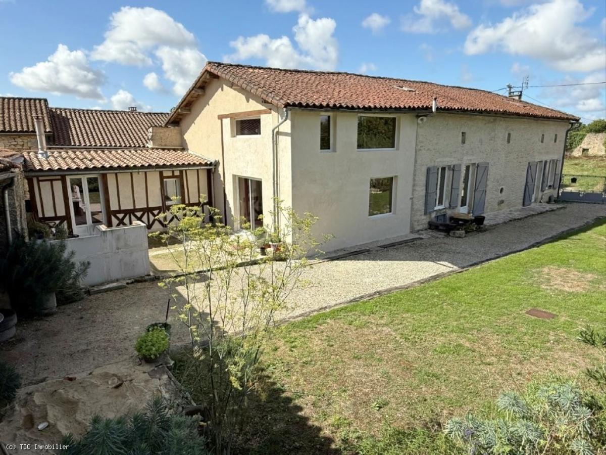 Picture of Home For Sale in Verteuil Sur Charente, Poitou Charentes, France