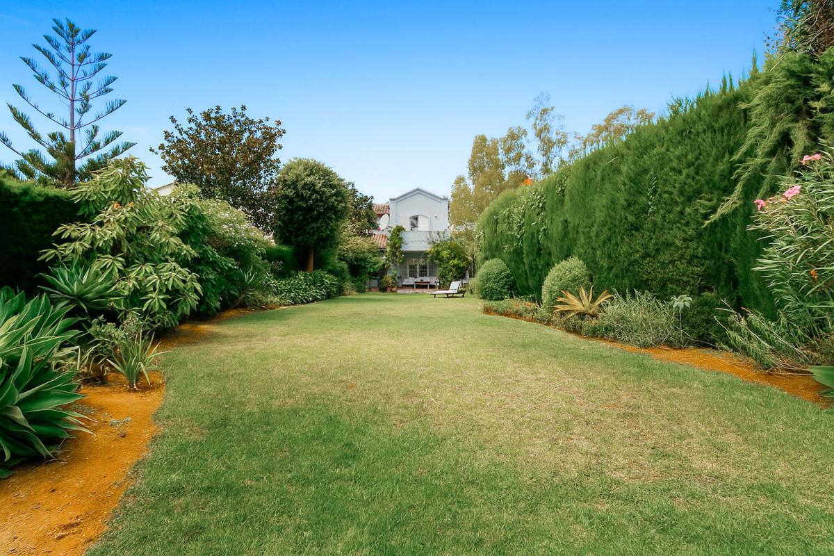 Picture of Home For Sale in San Pedro De Alcantara, Malaga, Spain